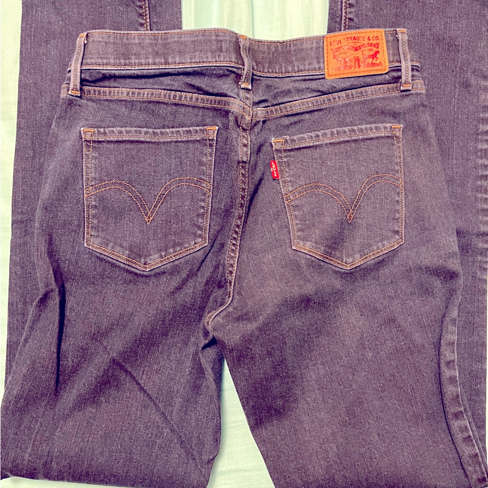 Women’s Levi’s 525 Perfect waist straight size 8 M Dark Blue